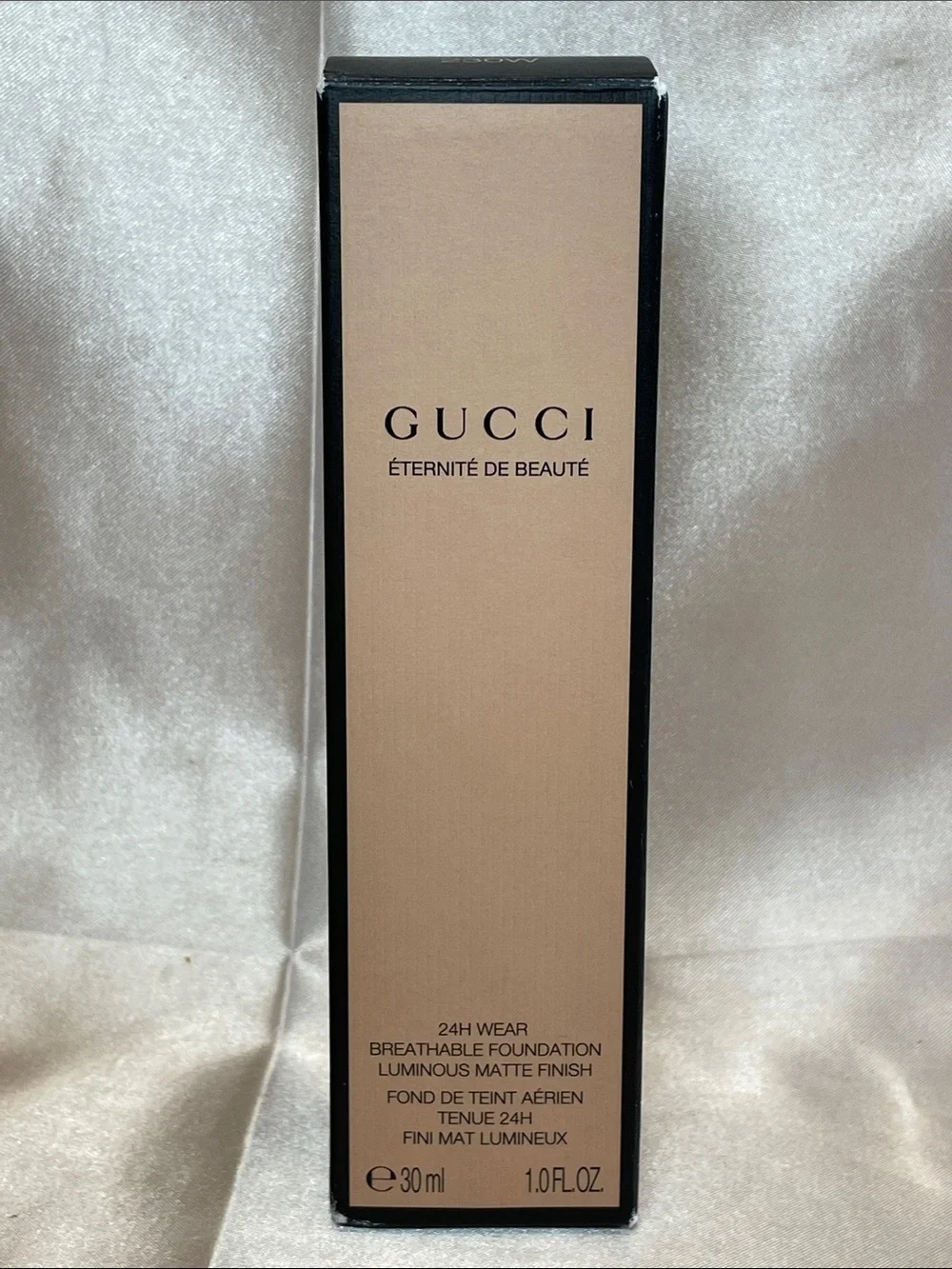GUCCI 24 Hour Full Coverage Luminous Matte Finish Foundation 230W - NIB $69 MSRP